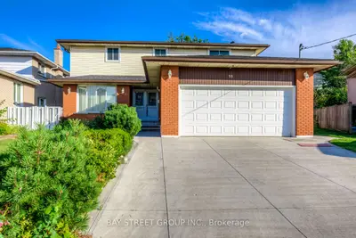 Detached in Hamilton