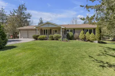 Detached in Greater Napanee