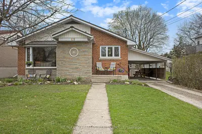 Detached in Smiths Falls