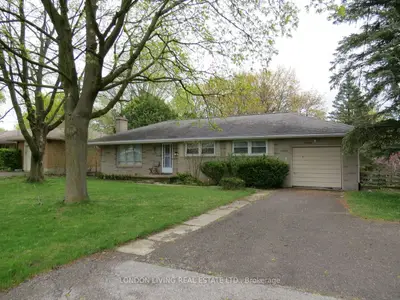 Detached in London North