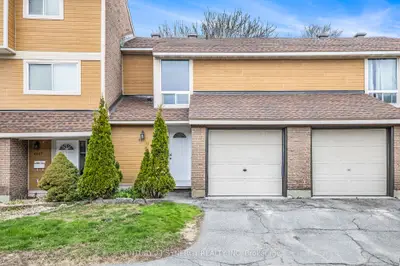 Condo Townhouse in Cyrville - Carson Grove - Pineview