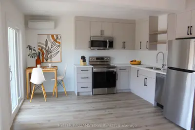 Upper Level in Hamilton