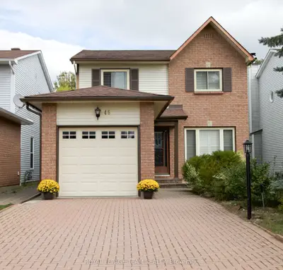Detached in Stittsville - Munster - Richmond
