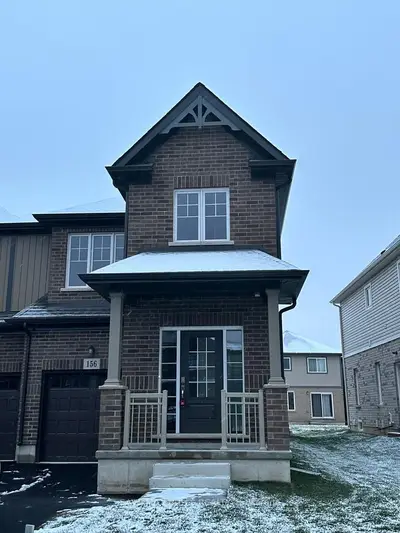 Att/Row/Townhouse in Thorold