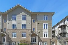 Condo Apartment in Elmvale Acres and Area