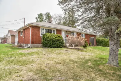 289 Patricia Avenue, Pembroke, On K8a 2b9