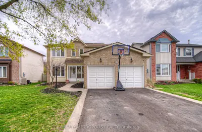 Detached in Cambridge