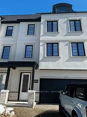 2529 Meadowlands Way 32, London North, ON N6G 5L8