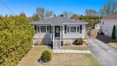 Detached in Hawkesbury
