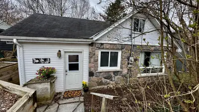 41 Manominee Street, Huntsville, ON P1H 1K8