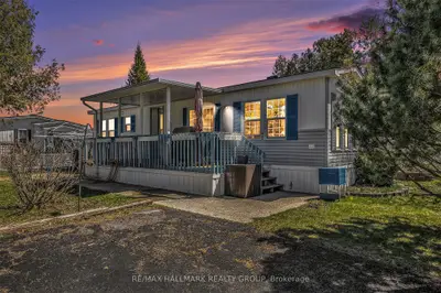 Detached in Stittsville - Munster - Richmond