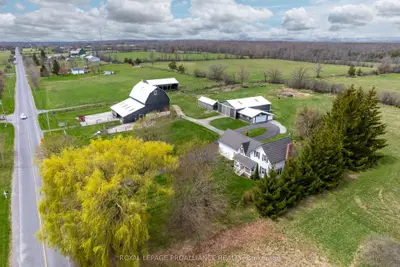 Farm in Prince Edward County