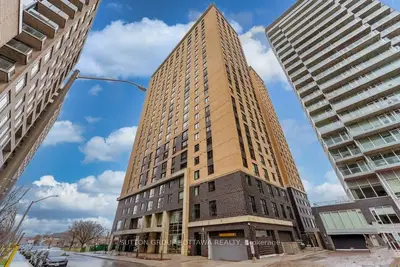 Condo Apartment in Dows Lake - Civic Hospital and Area