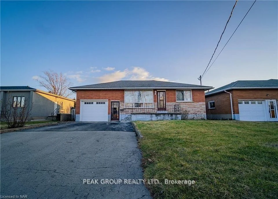248 BERTIE Street LOWER, Fort Erie, ON L2A 1Z6