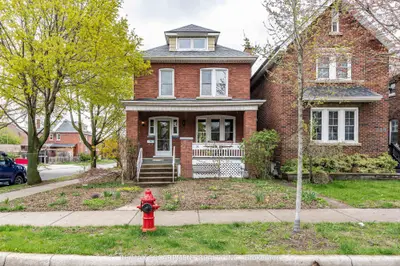 215 London Street S, Hamilton, On L8k 2h1