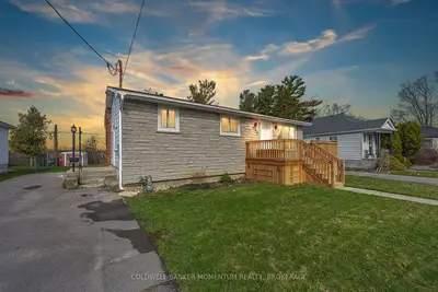 Detached in Kingston