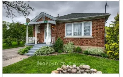 Detached in Kitchener