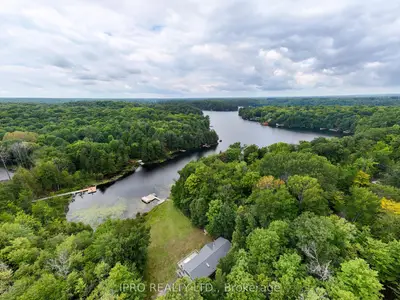 Detached in Seguin