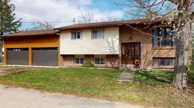 Detached in Lansdowne Village