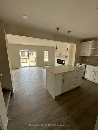 43 Keba Crescent, Tillsonburg, On N4g 0k8