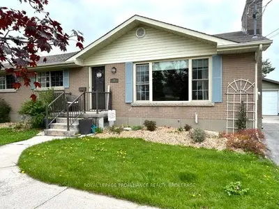 Detached in Loyalist
