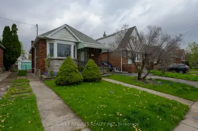 Detached in Hamilton