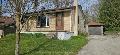 Detached in West Grey
