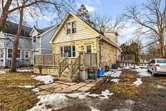 66 Cliftonvale Avenue Front Unit, London South, ON N6J 1J8