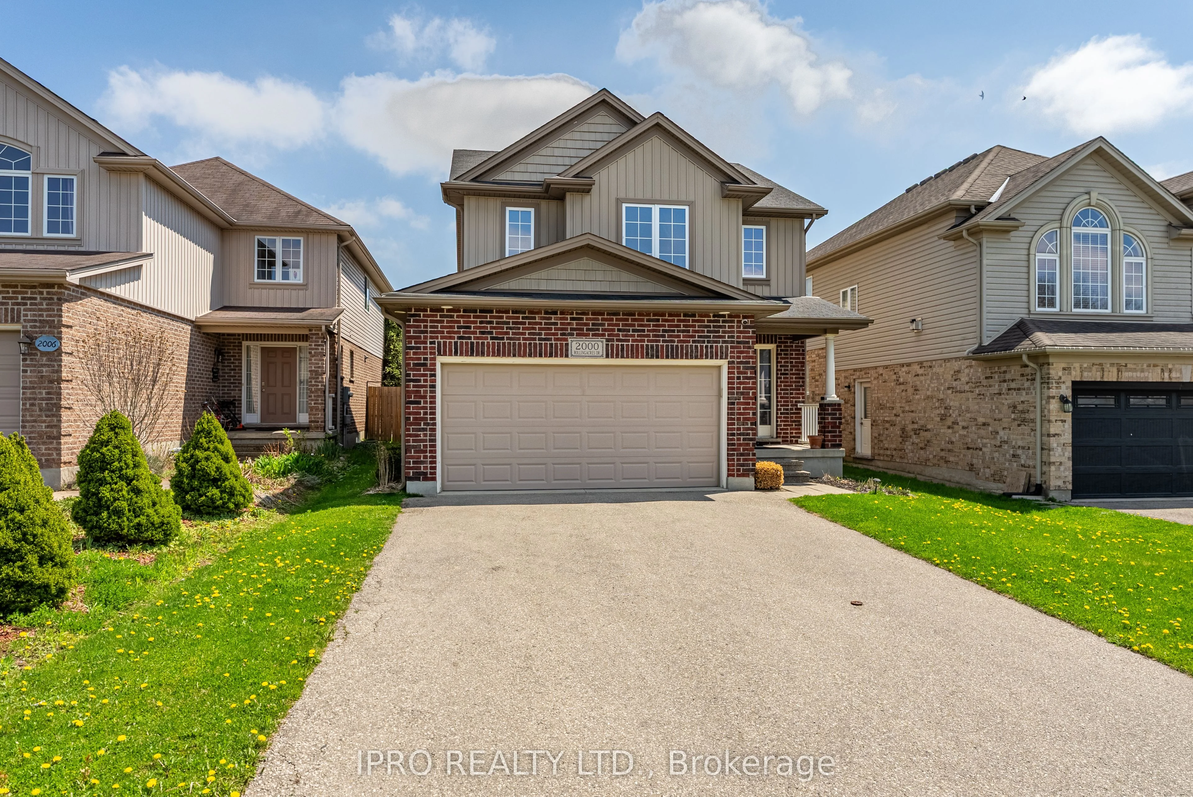 2000 Rollingacres Drive, London North, ON N5X 0H1