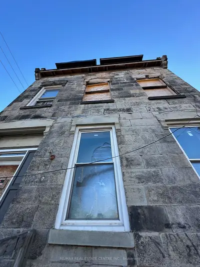 Detached in Hamilton