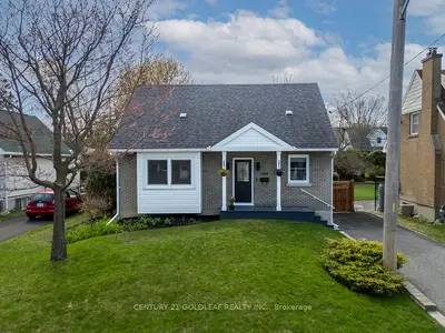 Detached in Carlington - Central Park