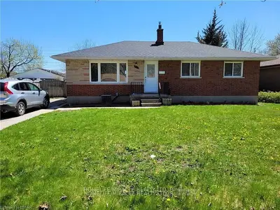 Detached in London East