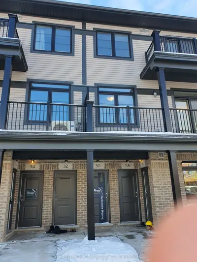 Condo Townhouse in Kitchener