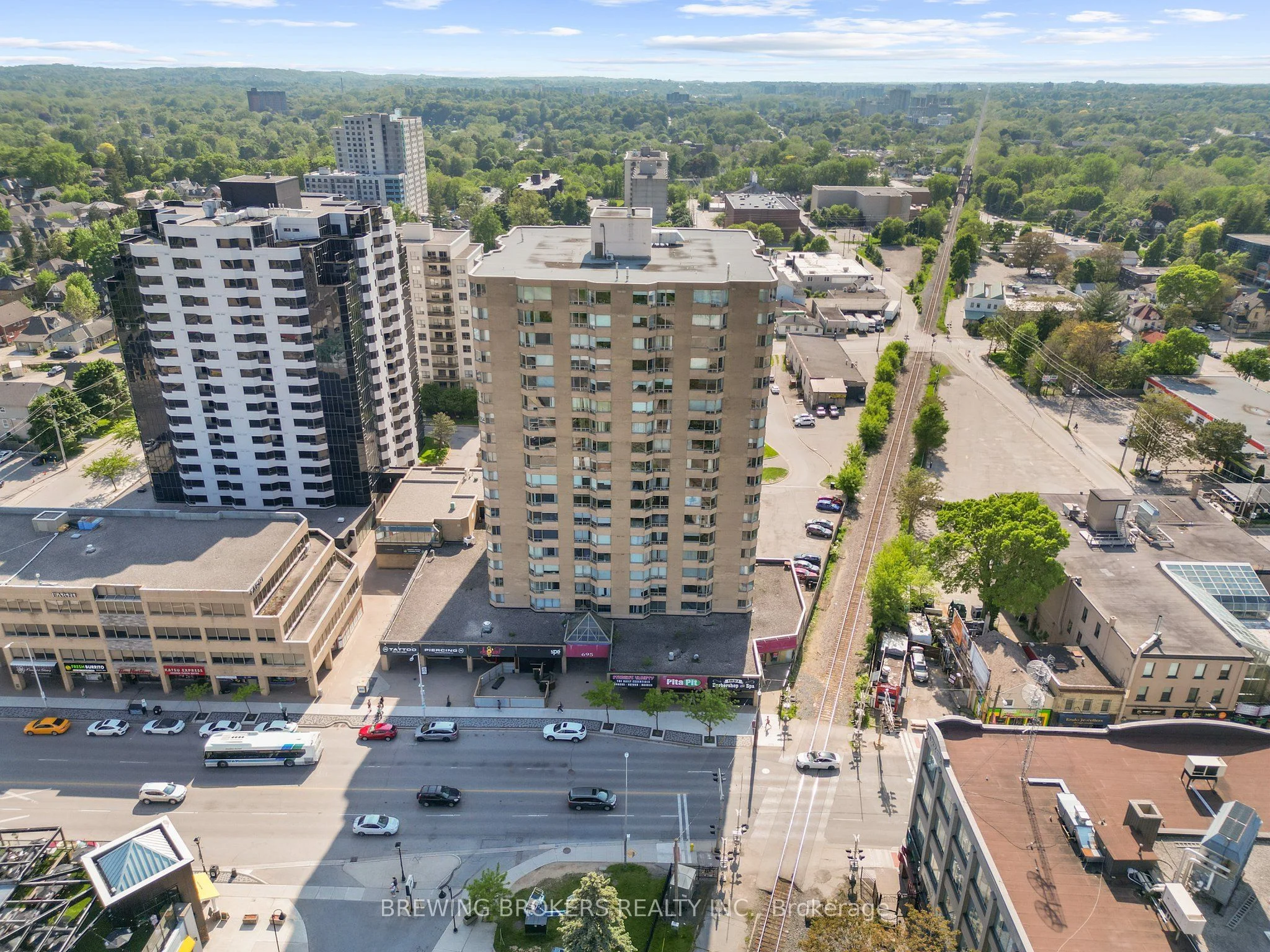 695 Richmond Street 1501, London East, On N6a 5m8