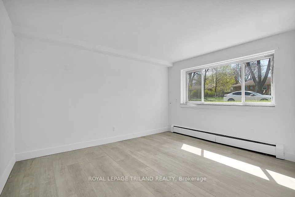852 Trafalgar Street 3, London East, ON N5Z 1E7