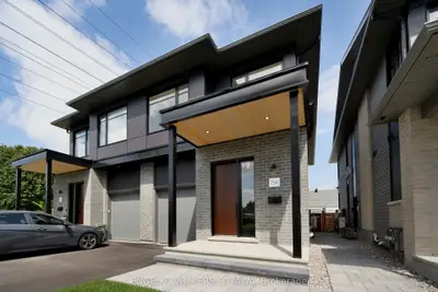 Semi-Detached in Meadowlands - Crestview and Area