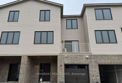 Att/Row/Townhouse in Prince Edward County