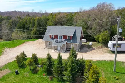 Detached in Chatsworth