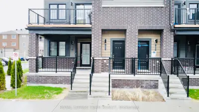 Condo Townhouse in Barrhaven