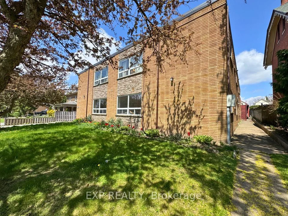 6049 Culp Street 2, Niagara Falls, ON L2G 2B6