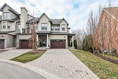 Condo Townhouse in Niagara-on-the-Lake