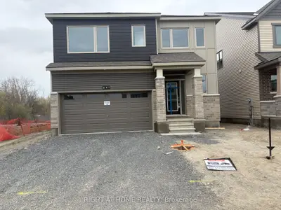 Detached in Stittsville - Munster - Richmond