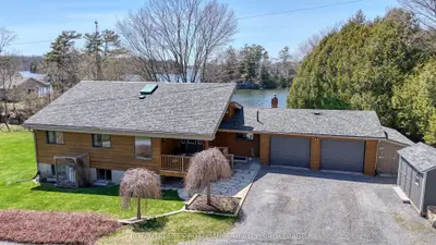 Detached in South Frontenac