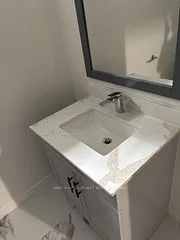 1884 Marconi Boulevard, London East, ON N5V 4T5