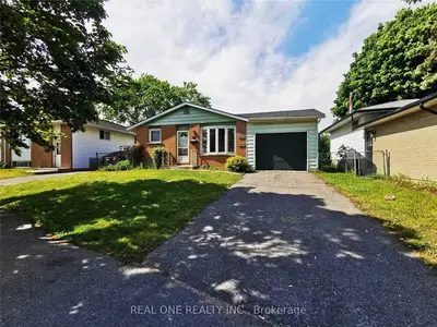 Detached in Kingston