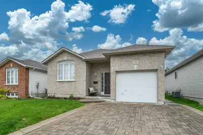 Detached in Kingston