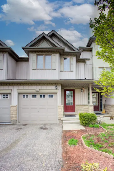 Condo Townhouse in Kitchener