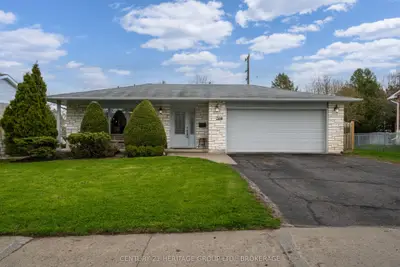 Detached in Kingston