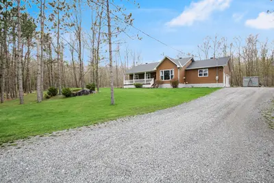 Detached in Mississippi Mills
