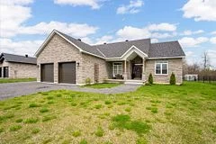 68 Dale Street, South Stormont, On K0c 1m0